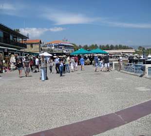 Touristen-Meile am Hafen