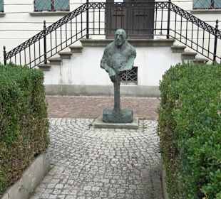 Porträtbüste Hans Purrmann