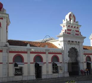 Teilansicht Markthalle Loule