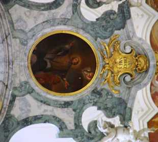 Vordere Deckenbemalung