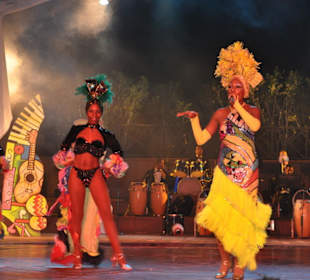 Tropicana Show in Mantanzas
