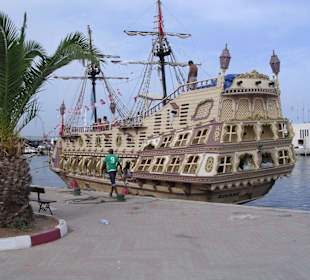 "Piratenschiff"