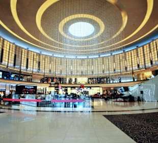 Eine von unzähligen Hallen