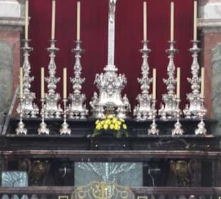 Katholische Hofkirche