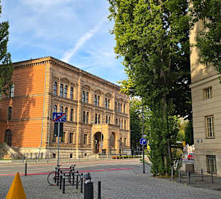 Entlang der Altstadt