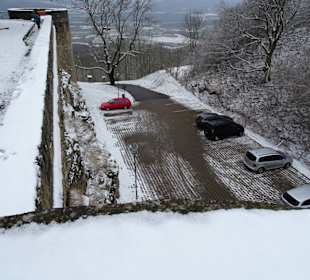 Der Parkplatz der Giechburg