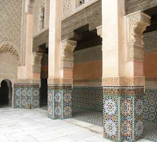 Tolle Baukunst gut erhalten.