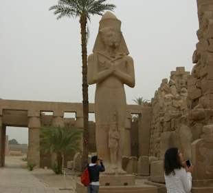 Statue im Karnak Tempel in Luxor