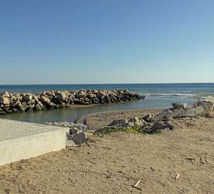 Bald geht es wieder trocken über den Fluss