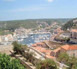 Widok z górnej częsci miasta