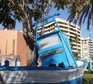 Schiff - Deko - an der Strandpromenade