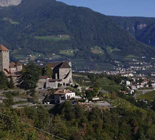 Schloss Tirol
