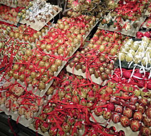 Gang durch den Laden "Christmas in Salzburg"