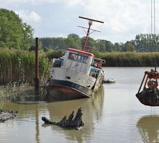 Eindrücke aus dem Traditionshafen Wischhafen