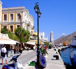Hafen - Flanierzone von Symi Stadt