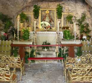 In der Kirche von Mijas