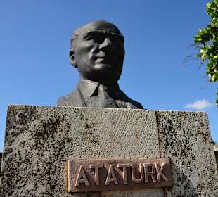 Atatürk 