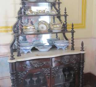 Französisches Porzellan