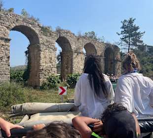 Jeep Safari 