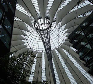 Dach des Sony Center