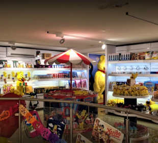 Naschereíen und Fan Produkte