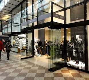 Impressionen aus der "Galerie Luise"