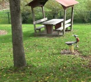 Spielplatz Dorfgemeinschaftshaus Schnetzenhausen