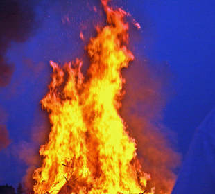 Sonnwendfeiern in Franken