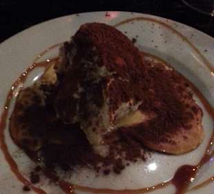 Tiramisu mit Vanillesoße