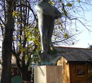 Weiß-Ferdl-Brunnen