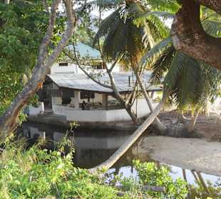Baobab Pizzaria kurz vorm Sonnenuntergang