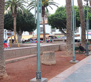 Blick über die Plaza