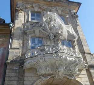 Das Alte Rathaus von Bamberg über der Regnitz