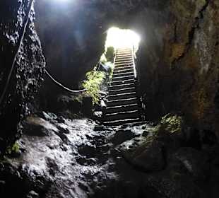 Ausstieg aus dem Lavatunnel