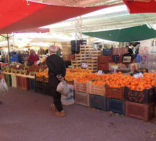 Auf dem Alanyawochenmarkt