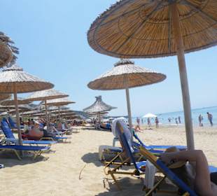 Strand von Loutsa