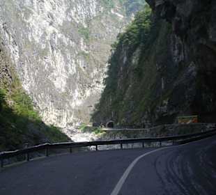 Es war sehr schmal auf den Strassen