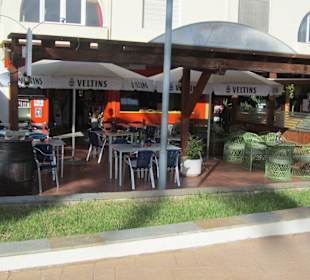 Mit neuen Terrassenmöbeln 