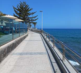 Strandpromenade San Agustin