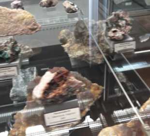 Museum für Mineralien und Mathematik