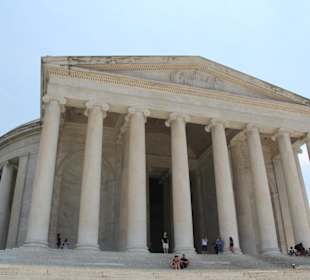 Front des Memorials