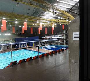 Olympisches Schwimmbecken