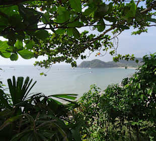 Blick zur Kan Tiang Bay - Straße zur Noon Bar