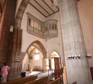 Blick in den Altarbereich