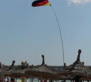 Deutsche Flagge am Strand von El Arenal