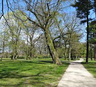 Rundgang durch den Französischen Garten