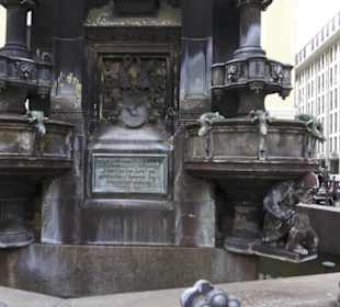 Rund um die Frauenkirche