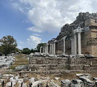 Anitsal Cesme (Nymphaeum)