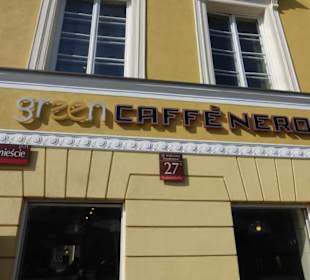 Green Caffe Nero in der Krakowskie Przedmieście 27
