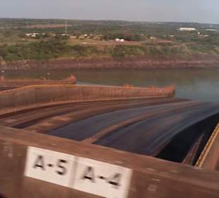 Itaipú Staudamm